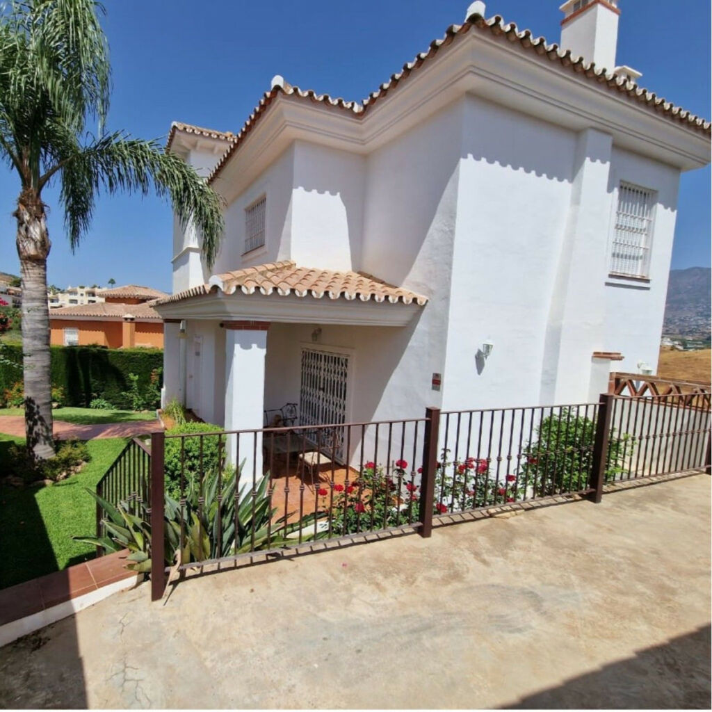 Detached Villa Cerros del Aguila Málaga