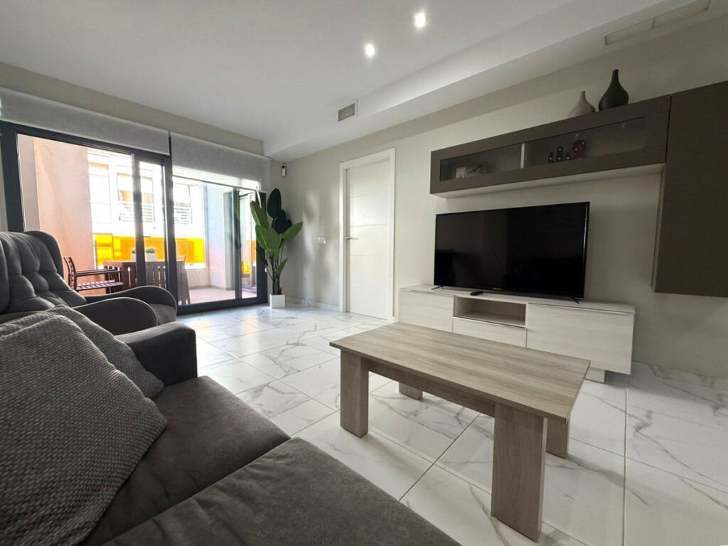 Middle Floor Apartment La Mata Alicante