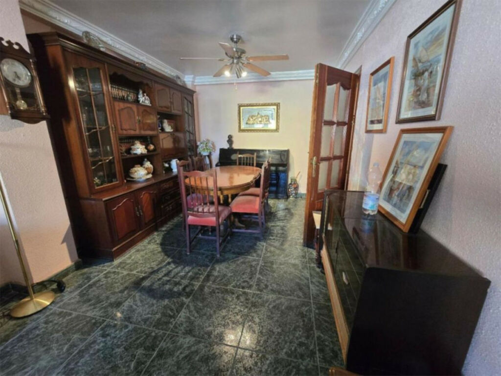 Middle Floor Apartment San Pedro de Alcántara Málaga