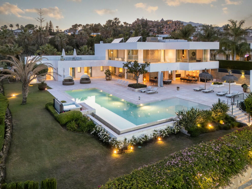 Detached Villa Marbella Málaga