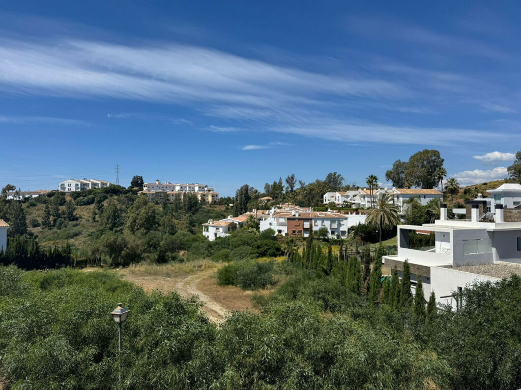 Residential Plot El Chaparral Málaga