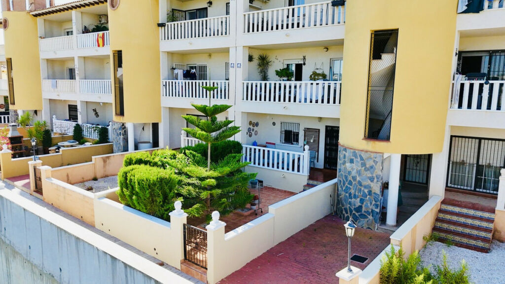 Ground Floor Apartment Cabo Roig Alicante