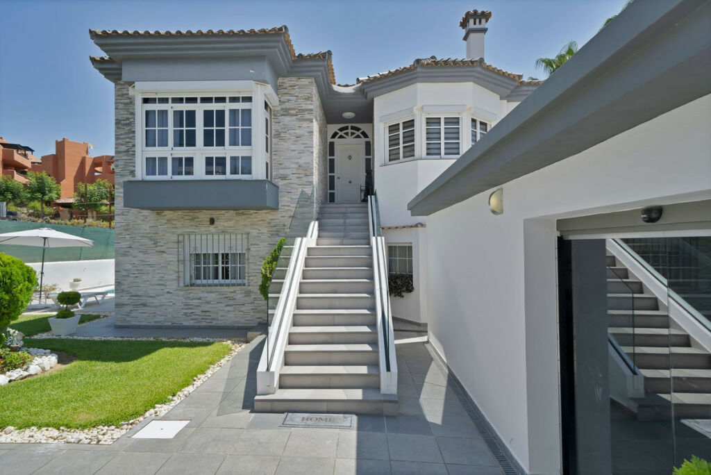Detached Villa Estepona Málaga