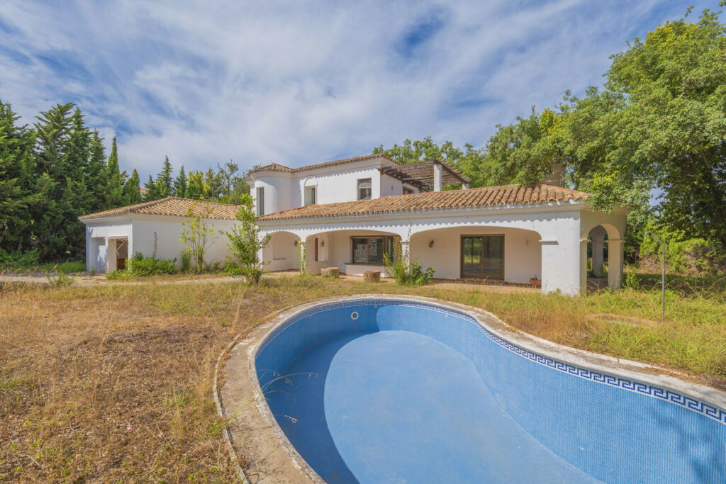 Detached Villa San Roque Club Cádiz