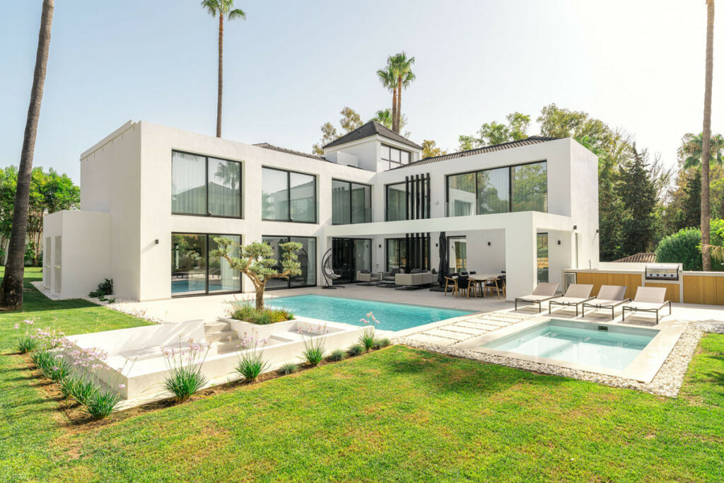 Detached Villa Nueva Andalucía Málaga