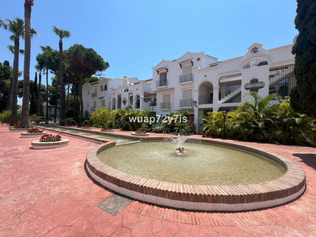 Top Floor Apartment El Presidente Málaga