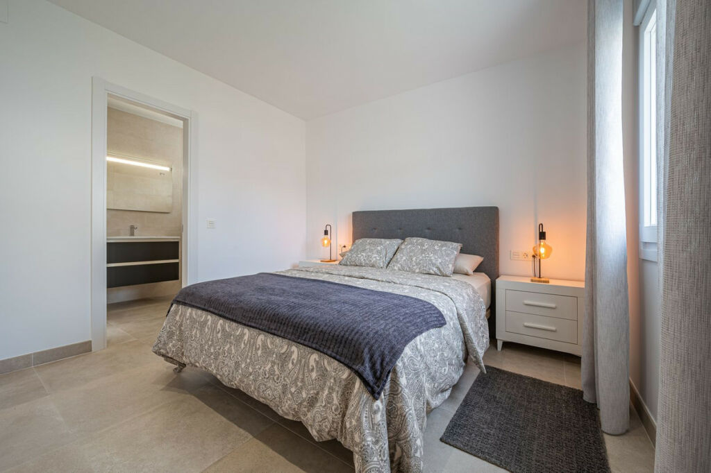 Detached Villa La Viñuela Málaga - image 10