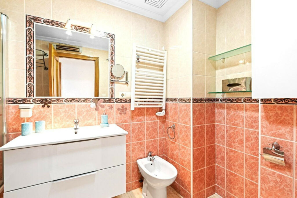 Middle Floor Apartment Guardamar del Segura Alicante - image 10