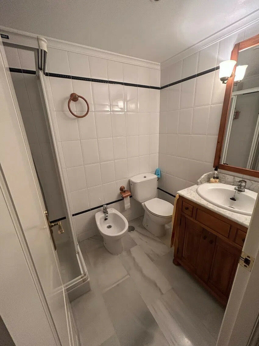 Middle Floor Apartment San Pedro de Alcántara Málaga - image 10