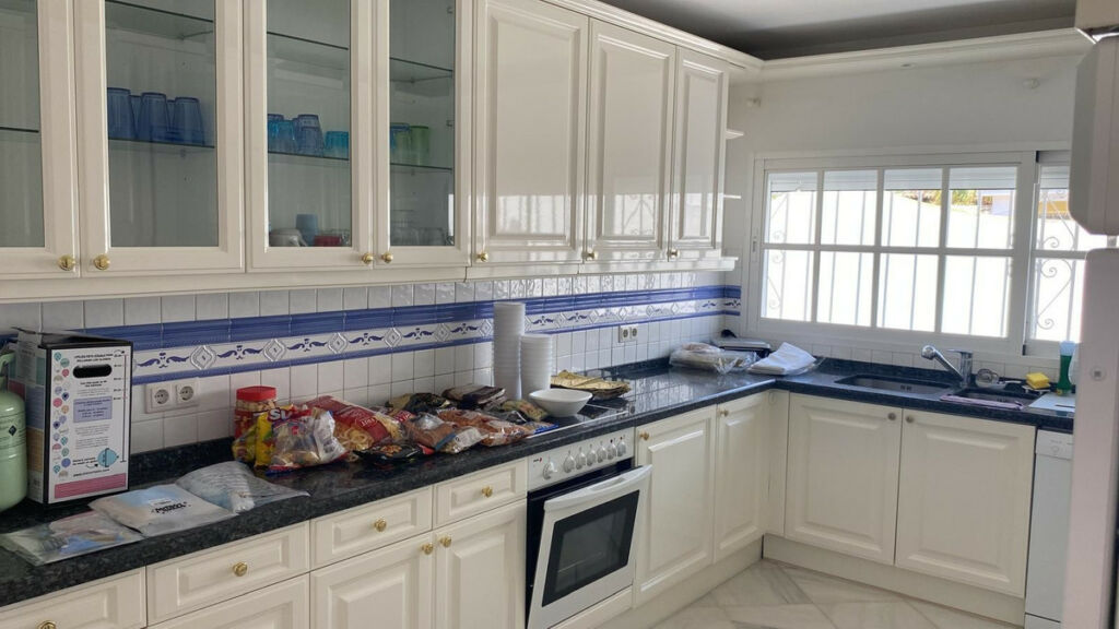 Detached Villa San Pedro de Alcántara Málaga - image 10