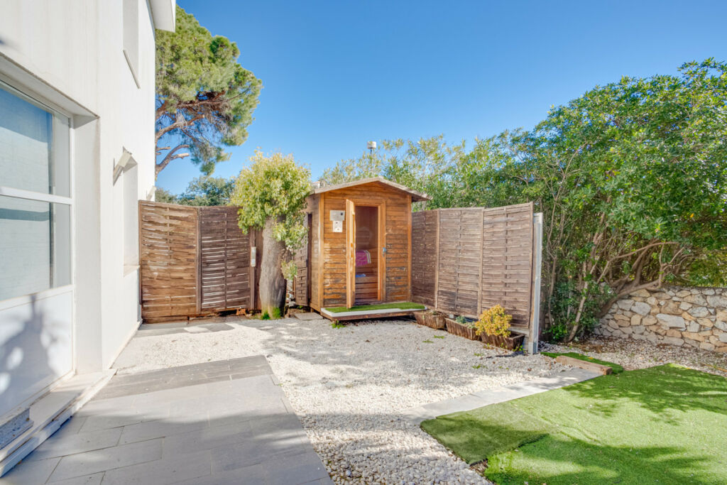 Detached Villa Elviria Málaga - image 10