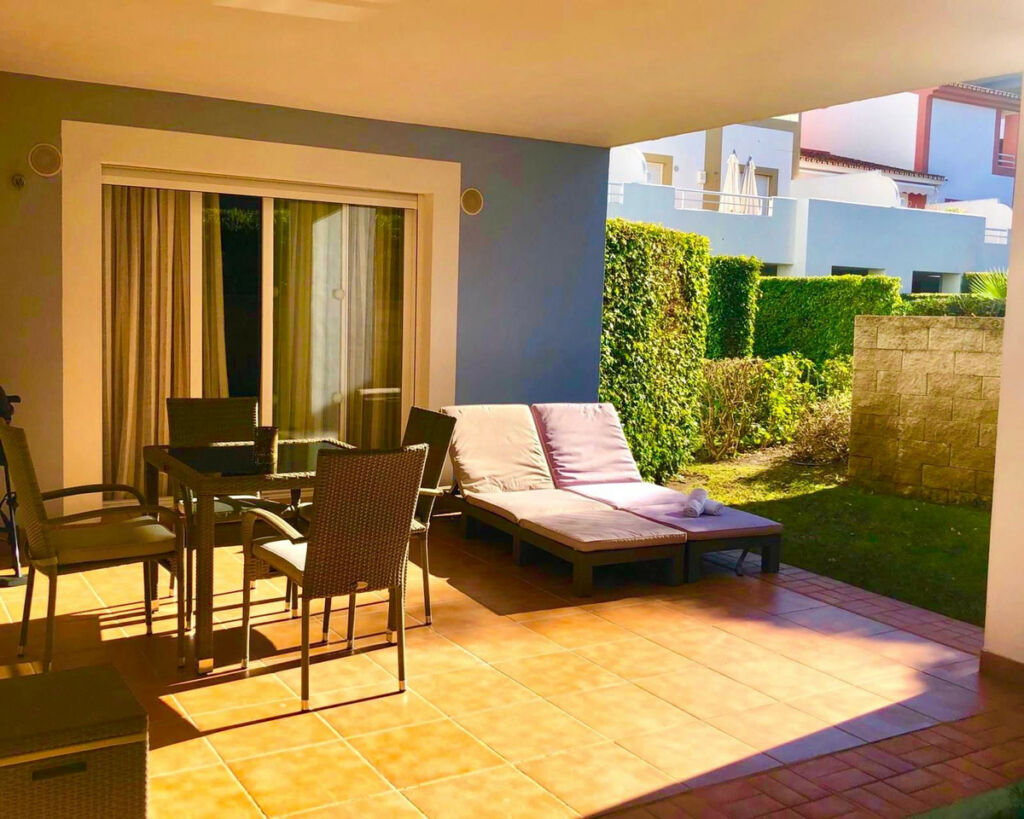 Ground Floor Apartment Estepona Málaga - image 10