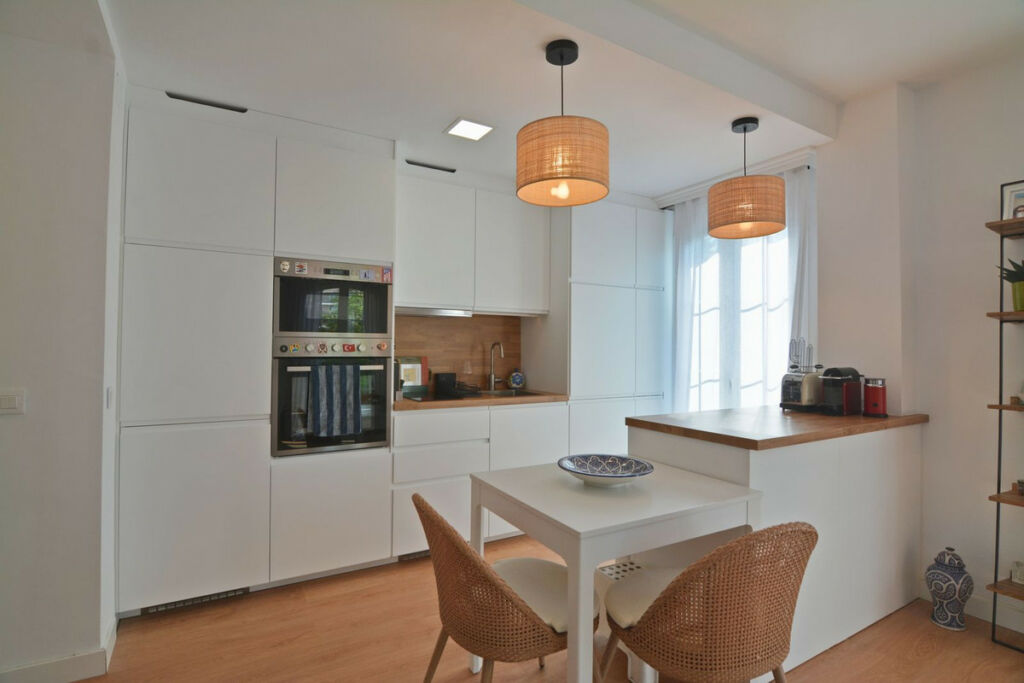 Middle Floor Apartment Fuengirola Málaga - image 10