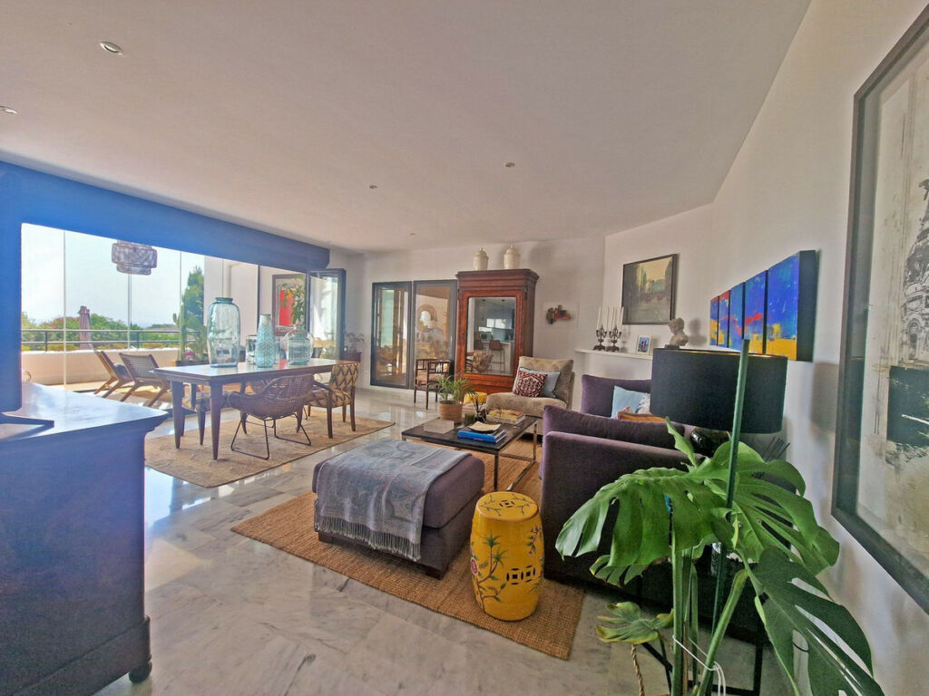 Townhouse Calahonda Málaga - image 11