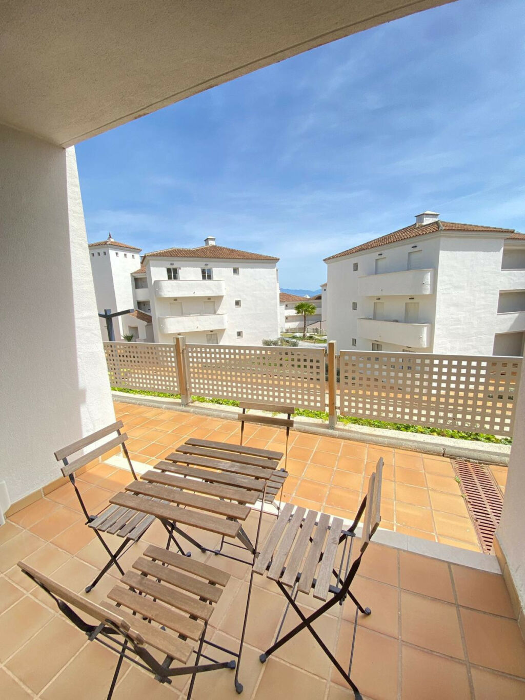 Middle Floor Apartment Manilva Málaga - image 10