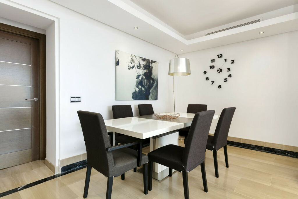 Penthouse Duplex Estepona Málaga - image 10