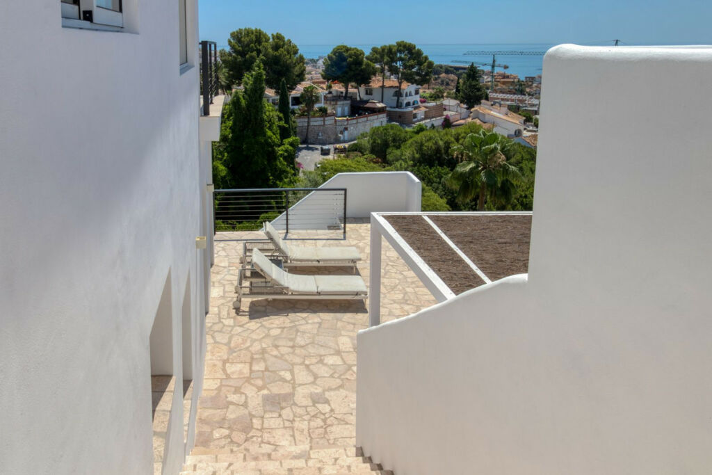Detached Villa Torremuelle Málaga - image 10