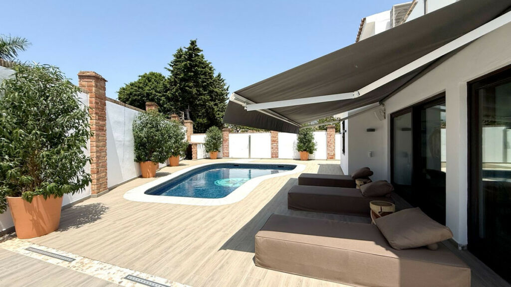 Detached Villa San Pedro de Alcántara Málaga - image 10