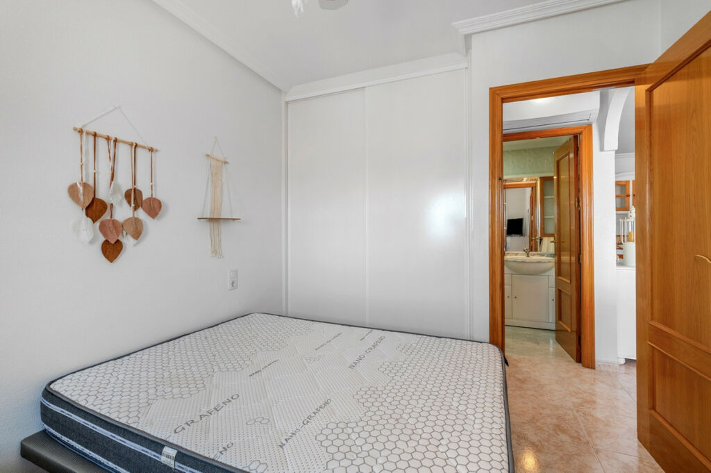 Middle Floor Apartment Santa Pola Alicante - image 10