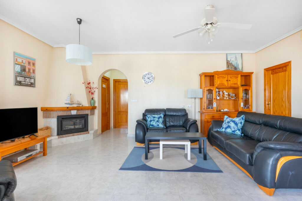 Detached Villa San Fulgencio Alicante - image 10