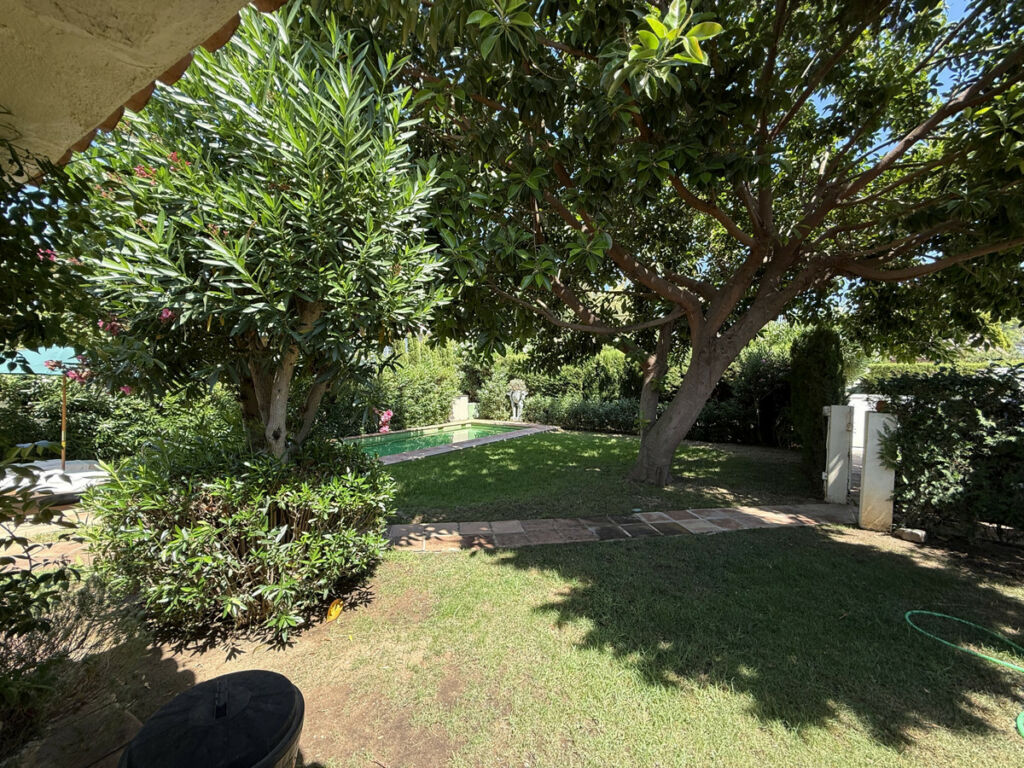 Detached Villa San Pedro de Alcántara Málaga - image 15
