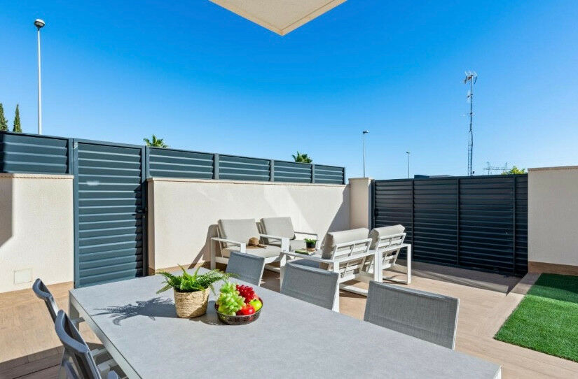 Detached Villa San Miguel de Salinas Alicante - image 15
