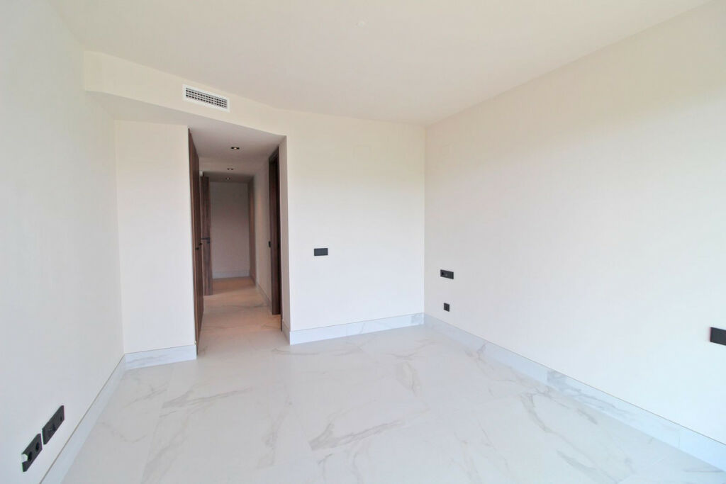 Middle Floor Apartment San Pedro de Alcántara Málaga - image 10