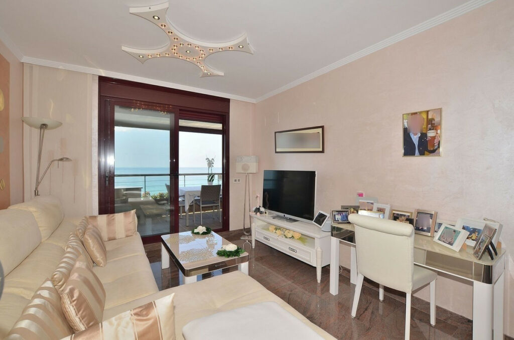 Penthouse Carvajal Málaga - image 10