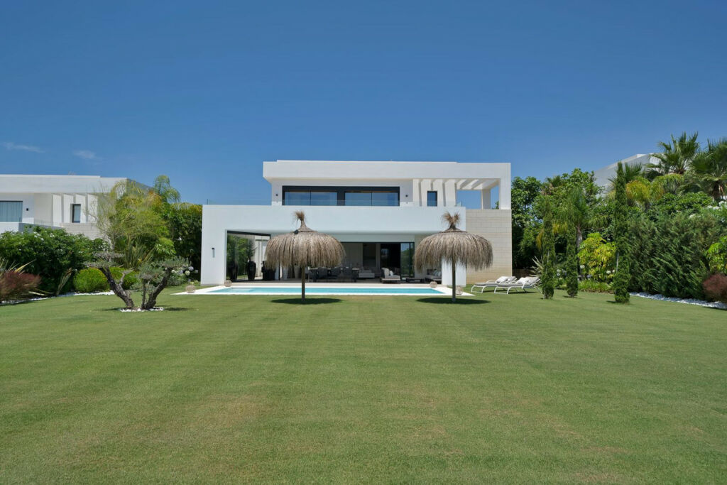 Detached Villa La Cala Golf Málaga - image 12