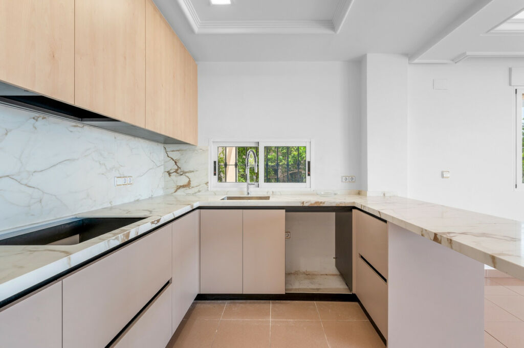 Detached Villa Torrevieja Alicante - image 10