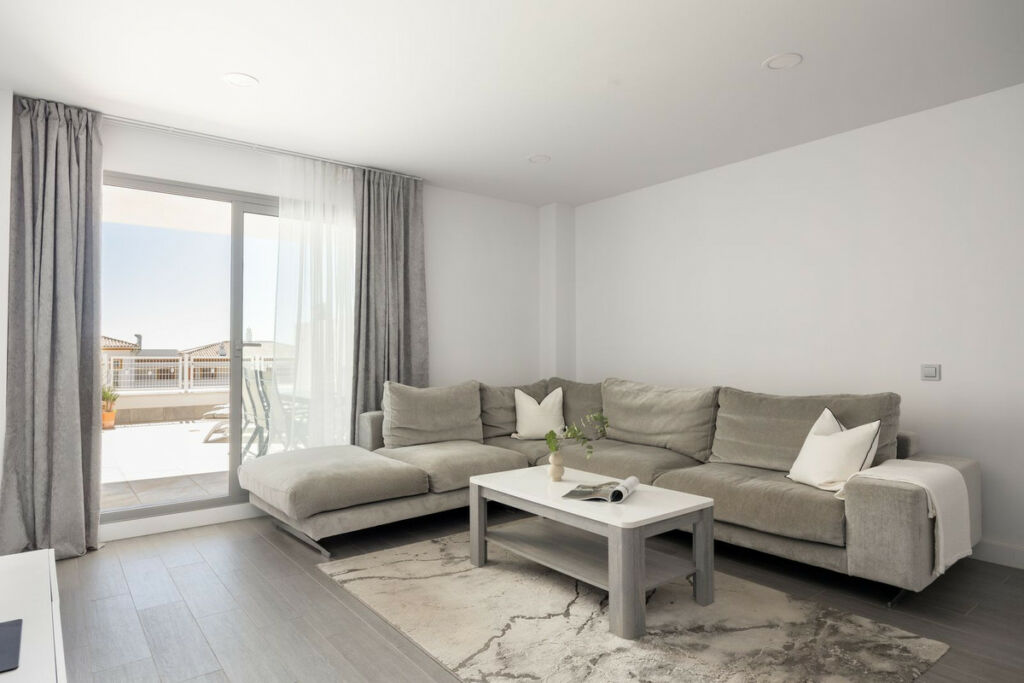 Ground Floor Apartment Benalmadena Pueblo Málaga - image 10