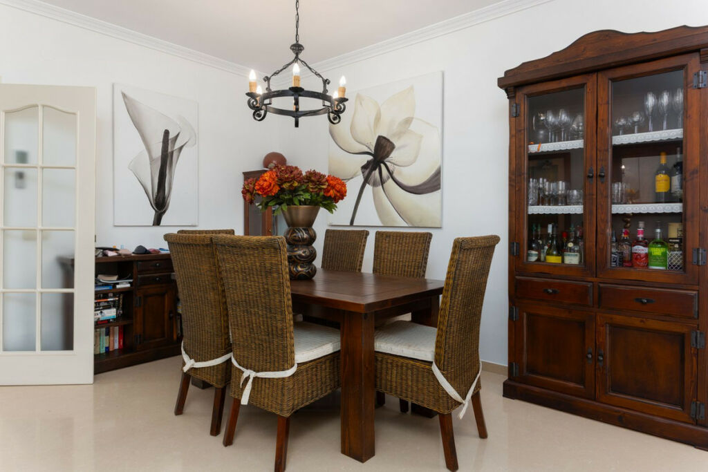 Ground Floor Apartment Puerto Banús Málaga - image 10