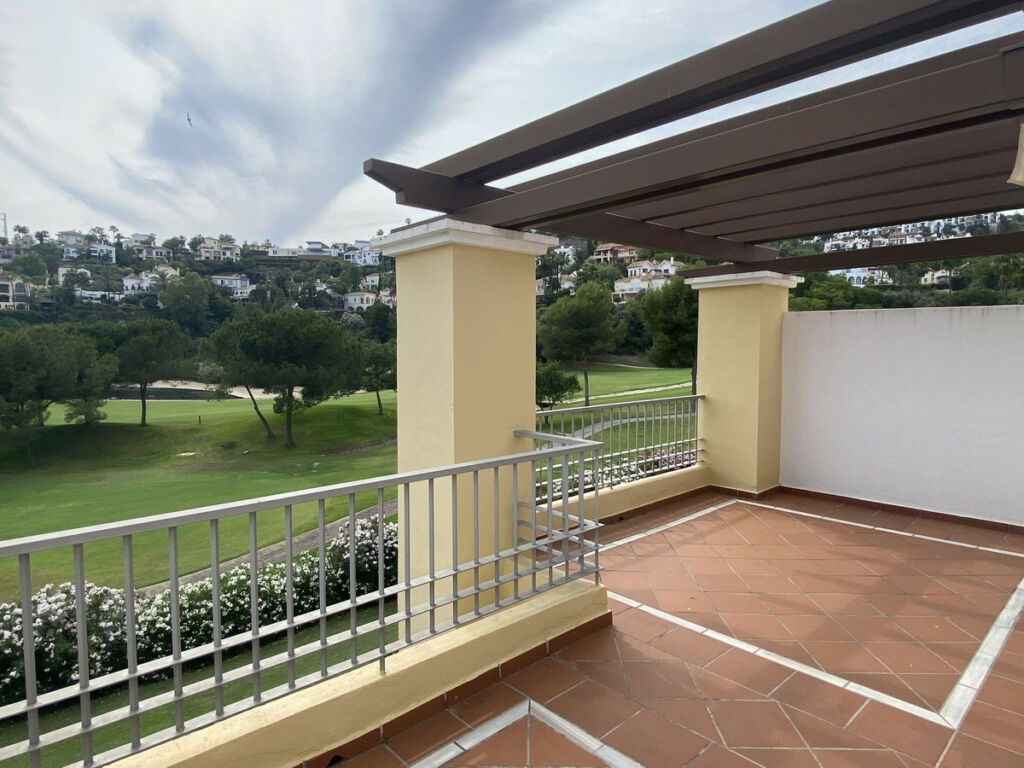 Penthouse Benahavís Málaga - image 10