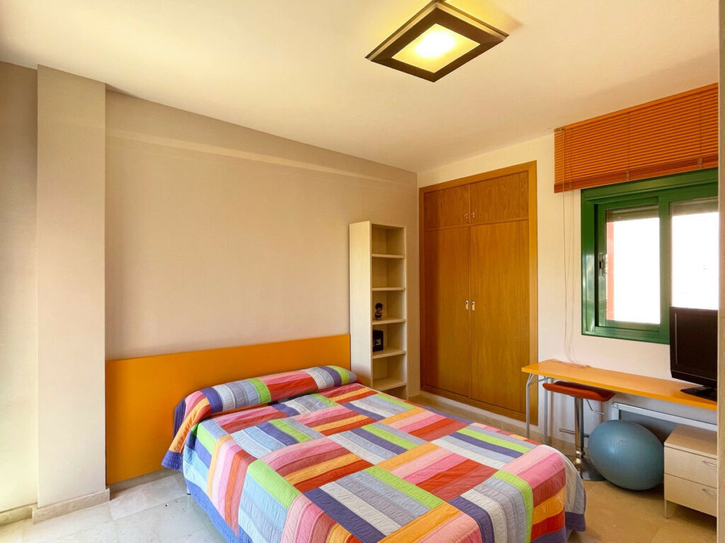 Penthouse Duplex Torreblanca Málaga - image 10