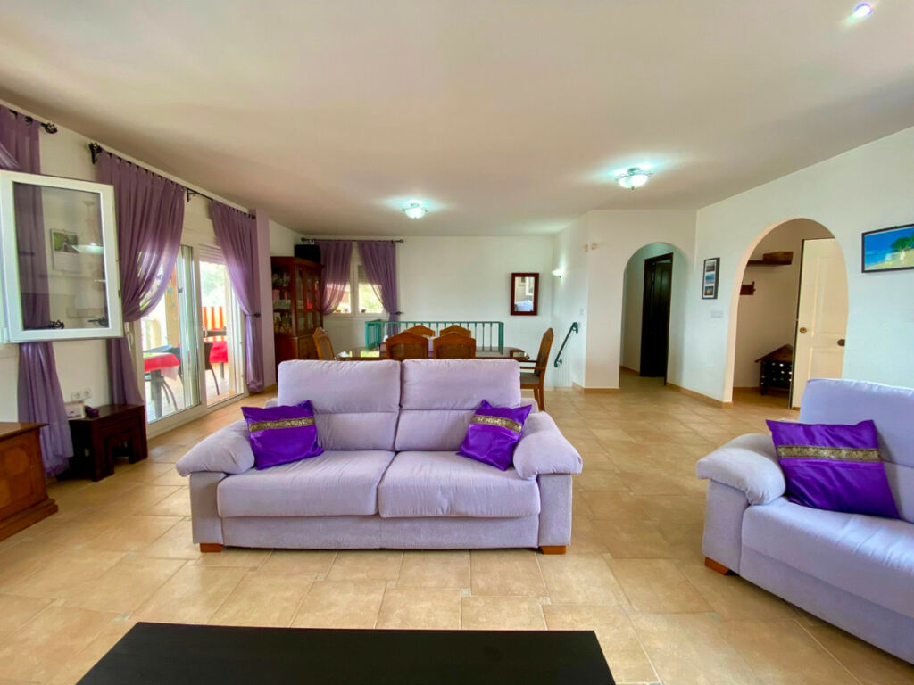 Detached Villa Algorfa Alicante - image 10