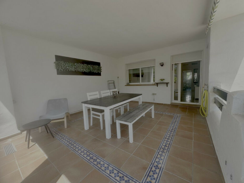Middle Floor Apartment Benalmadena Costa Málaga - image 9