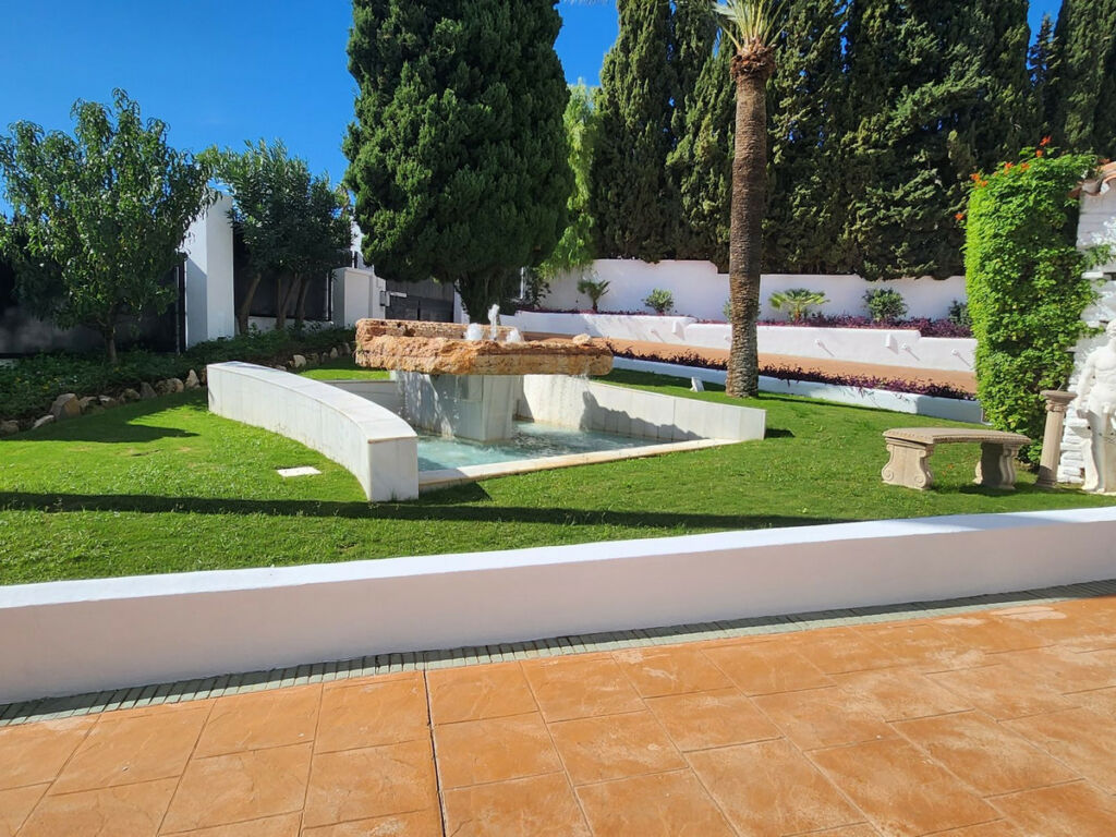 Detached Villa Benalmadena Málaga - image 10