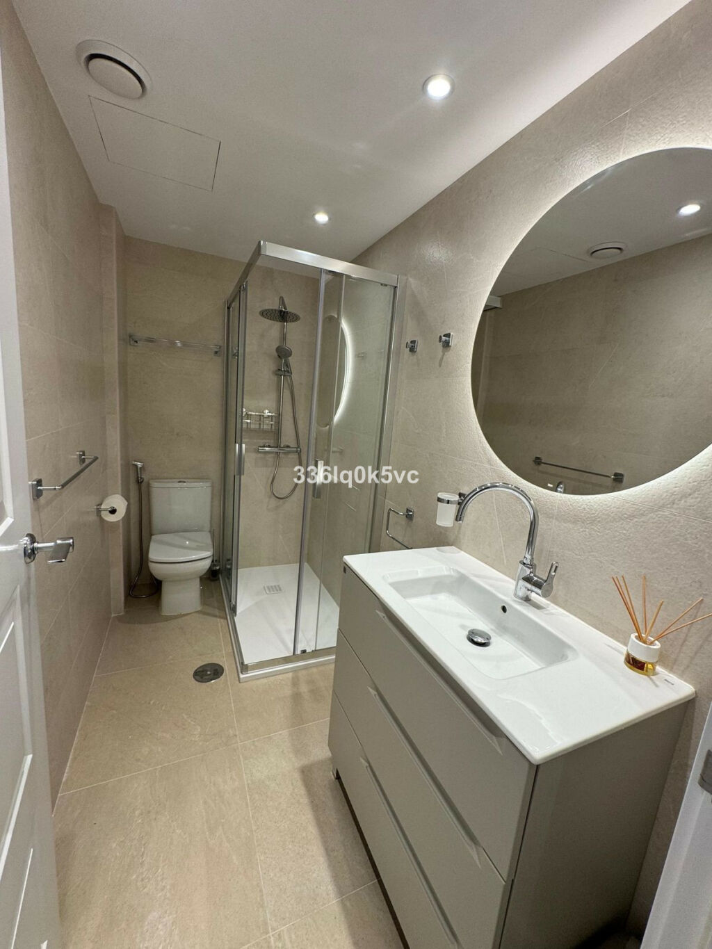 Top Floor Apartment Benahavís Málaga - image 10