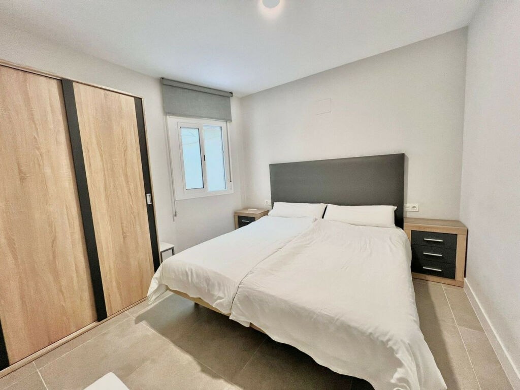 Ground Floor Apartment Fuengirola Málaga - image 10