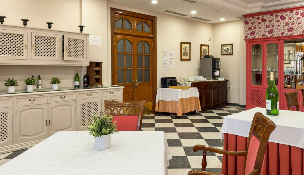 Hotel Antequera Málaga - image 10