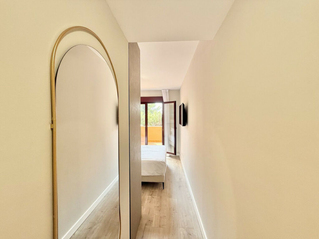 Middle Floor Apartment Benahavís Málaga - image 10