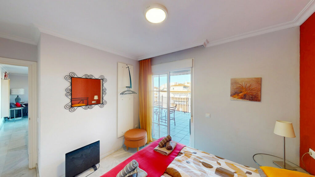Penthouse Mezquitilla Málaga - image 10