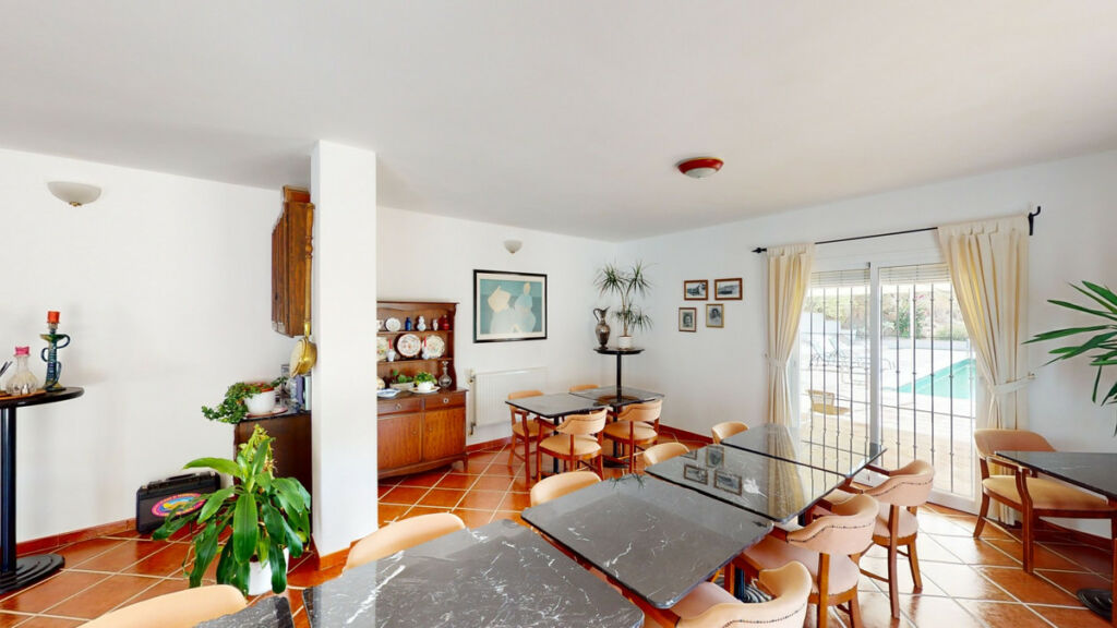 Detached Villa Macharaviaya Málaga - image 10