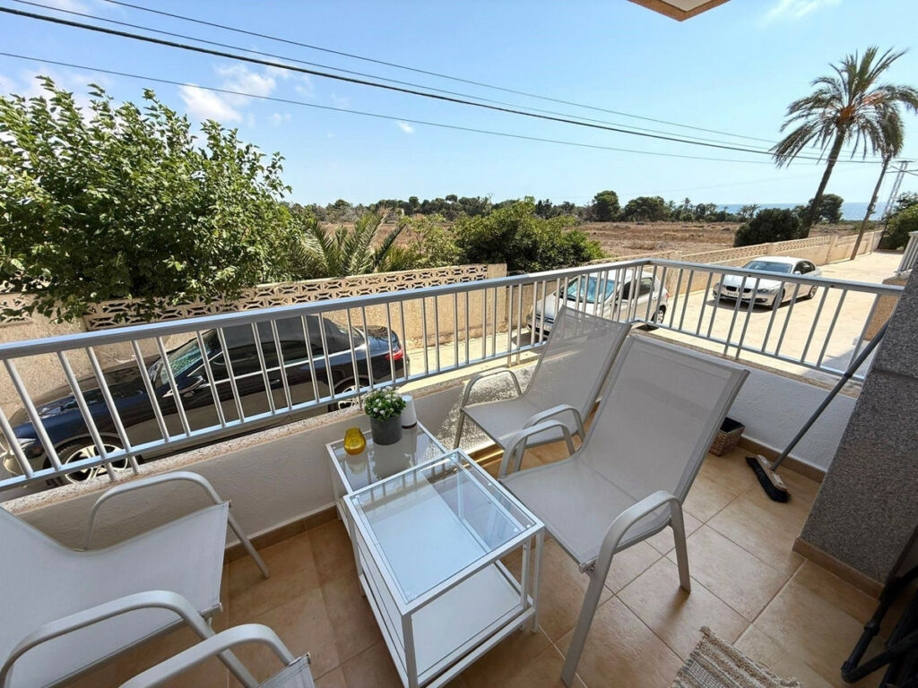Middle Floor Apartment Punta Prima Alicante - image 10