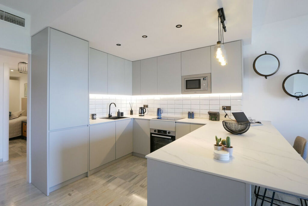 Ground Floor Apartment Cabopino Málaga - image 10