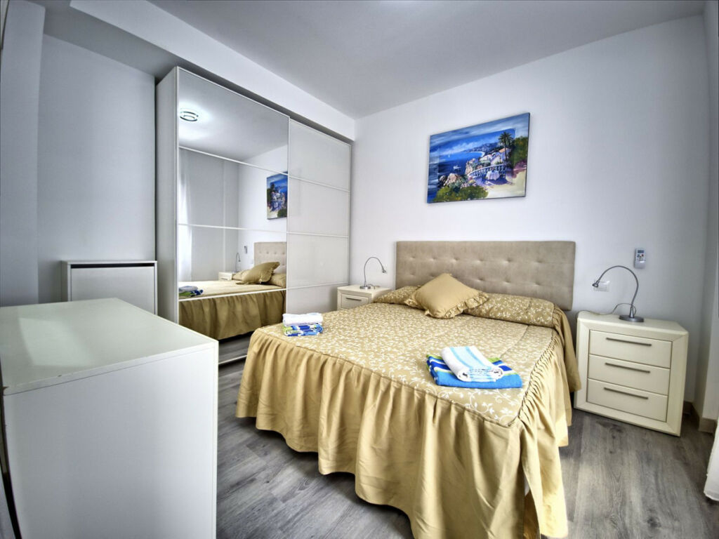Middle Floor Apartment Marbella Málaga - image 10