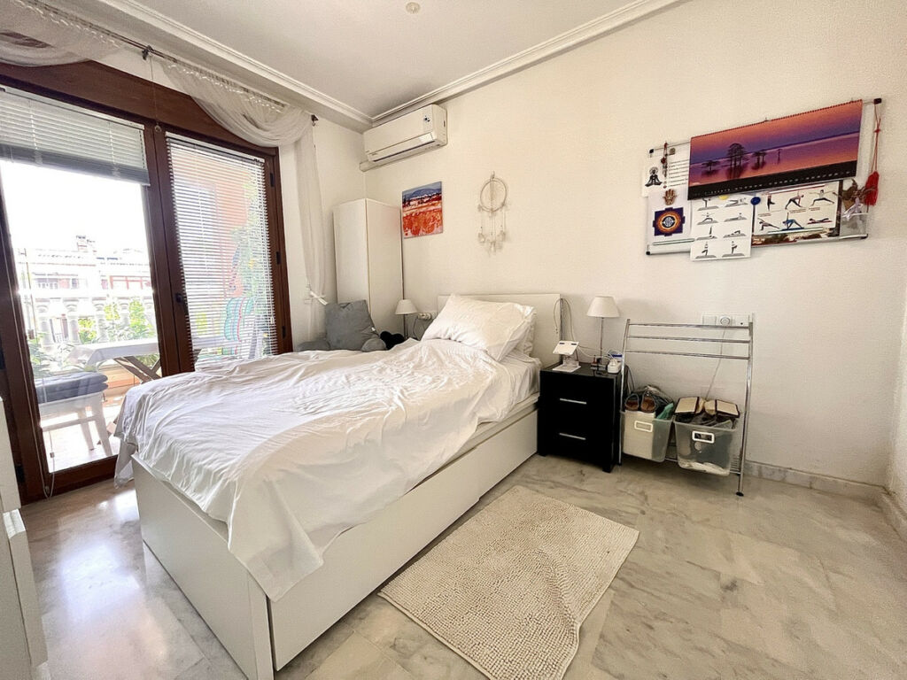 Middle Floor Apartment Los Dolses Alicante - image 10