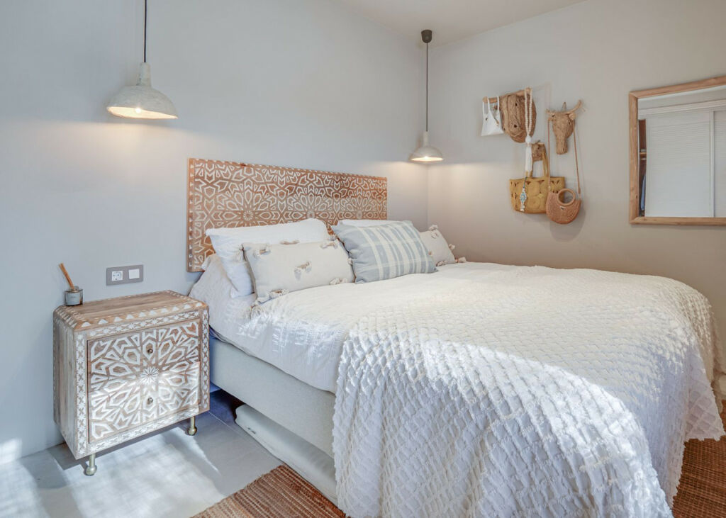 Middle Floor Apartment Nueva Andalucía Málaga - image 10