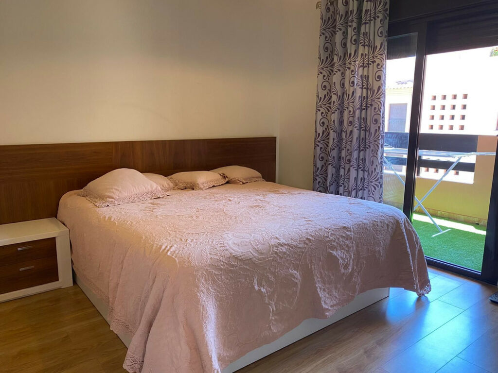 Top Floor Apartment Benalmadena Málaga - image 10