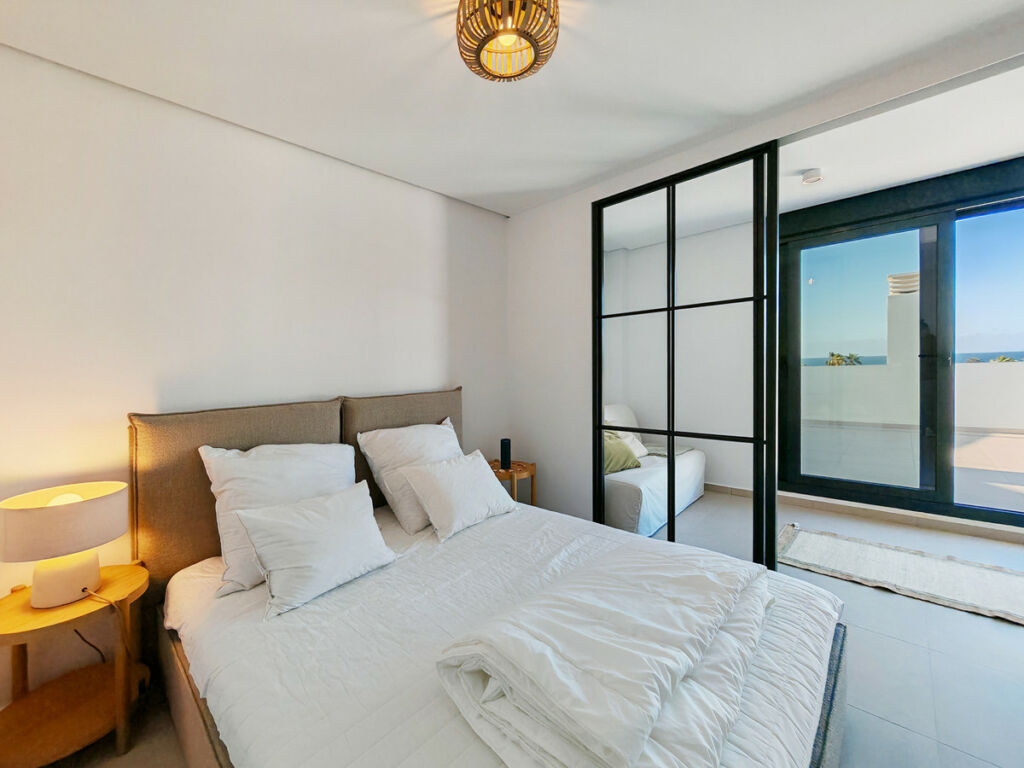 Penthouse Duplex Estepona Málaga - image 10